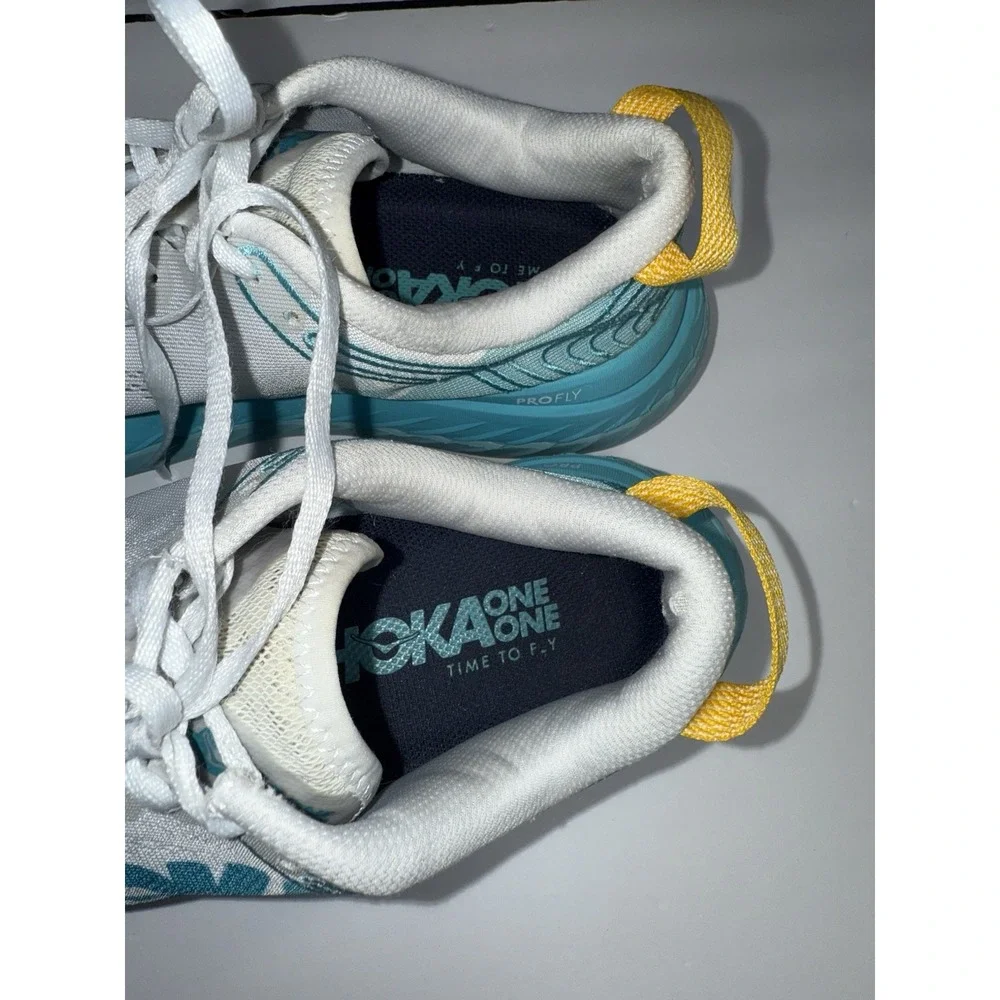 Hoka One One Carbon X Sneakers Womens 9 White Blue Lightweight Running Shoes